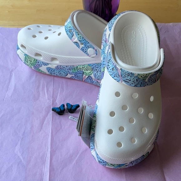 🦋 CROCS CRUSH BUTTERFLY CLOGS 🦋  NWT 🦋 - Picture 12 of 16